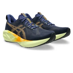 Hombre Asics Novablast 5 zapatillas running
