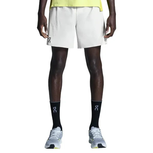 Hombre On Running On 7 pulgada Performance pantalones cortos running - SS25