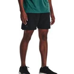 Hombre Under Armour Launch Elite pantalones cortos de 18 cm - SS24