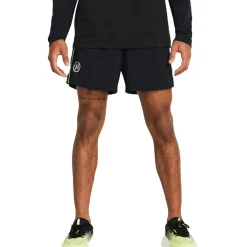 Hombre Under Armour Run Everywhere pantalones cortos